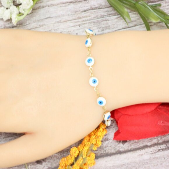 "Trendy Bracelet for Girls & Women – Cute, Adjustable & Gift-Ready | MLCRC1620 - Picture 5 of 11